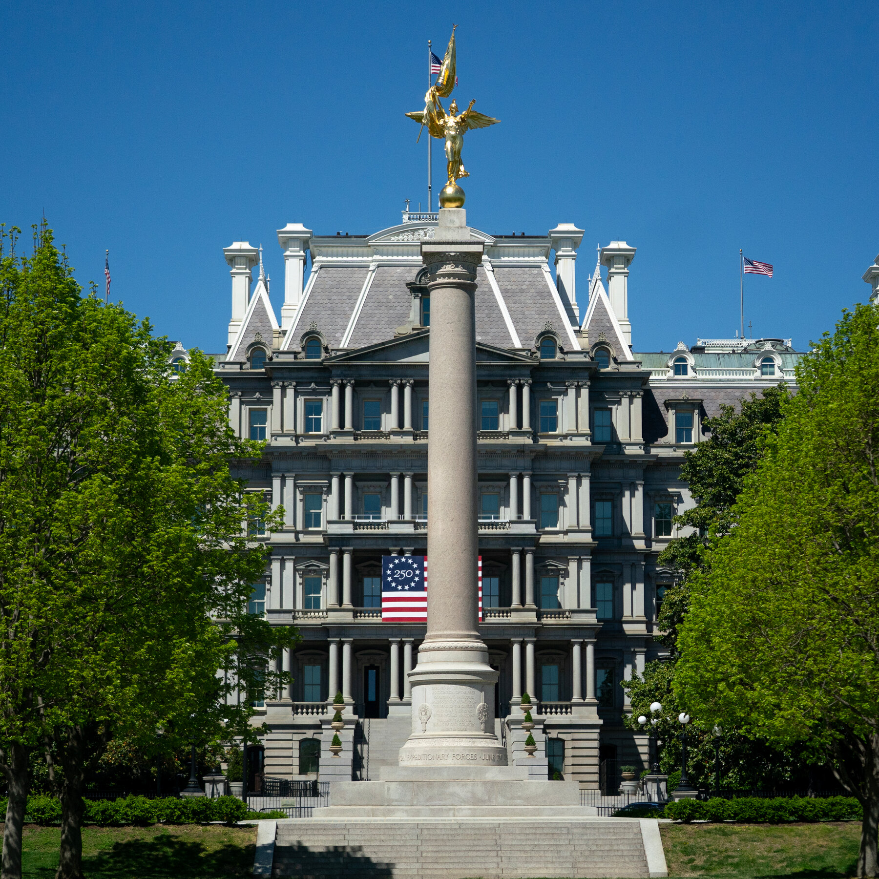 Millions for a Paint Job? Trump Wants the Eisenhower Building Painted White.