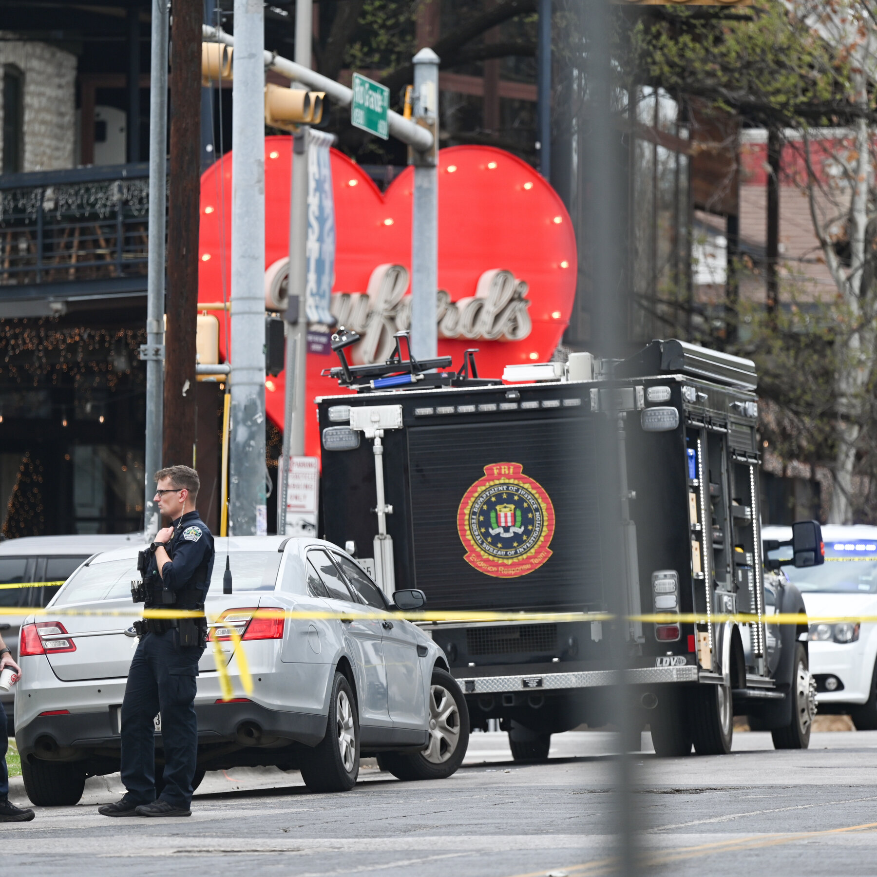 F.B.I. Says Austin Bar Shooter Was Driven by Personal Grievances Related to Iran War