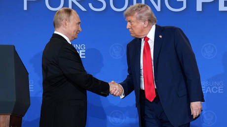 Trump calls Putin on US Independence Day